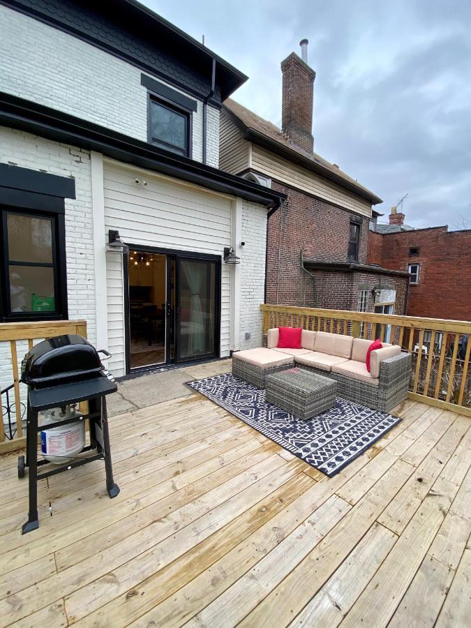 Newly Renovated Victorian Gem Perfect Space For Family Vacations! Pittsburgh Exterior photo